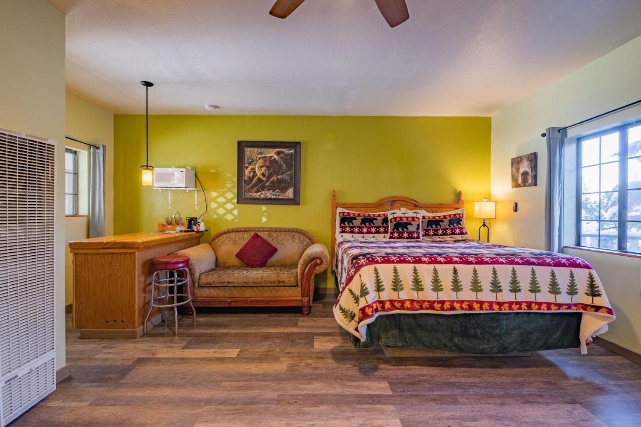 Lodge Black Forest Big Bear Lake